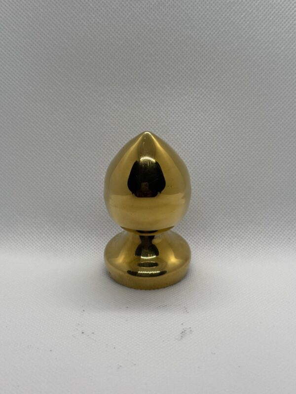 Golden Teardrop Finial – Polished Brass Finish